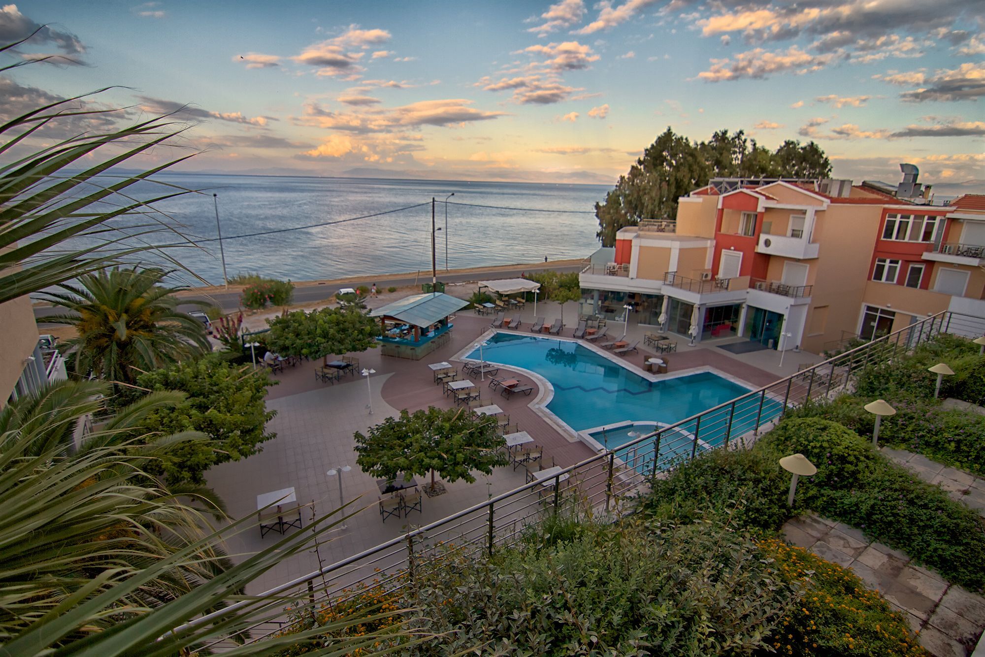 โรงแรมเฮลิโอโทรป บูติก แอนด์ รีสอร์ต Mytilene ภายนอก รูปภาพ